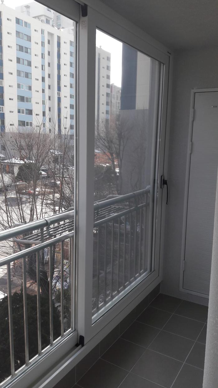 833513927_FNhkTH4l_d516413af9d53d091c6741383be6683de76b7e39.jpg 이미지크게보기
