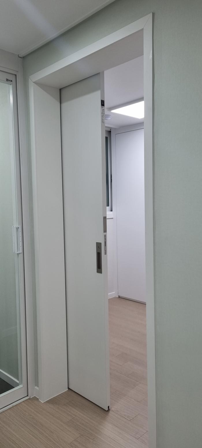 833513927_ZK1ENfkO_1384f8ea83a25dc32a9b719e915039911ce4183e.jpg 이미지크게보기