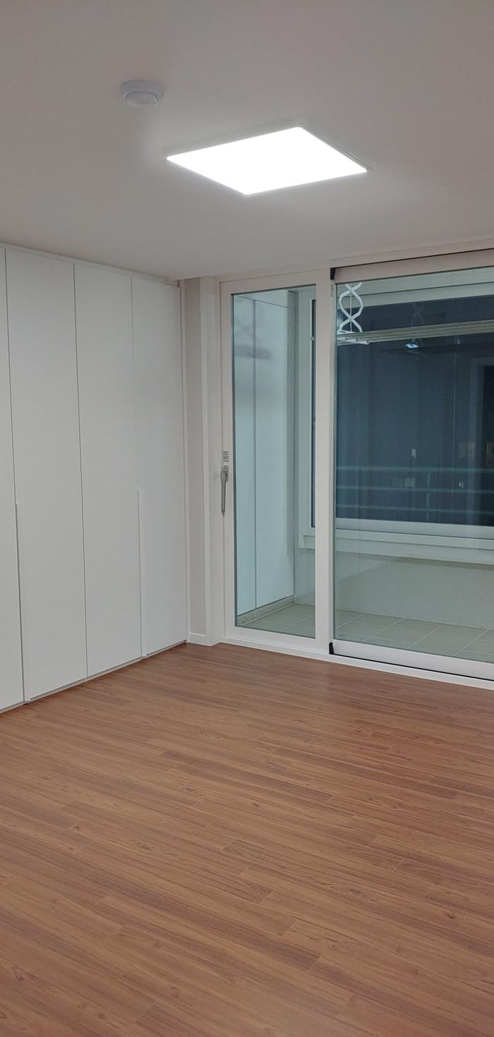 833513927_heyOXYdt_fe26202c7ef3716e591eb0a18023d7b88dae4e06.jpg 이미지크게보기