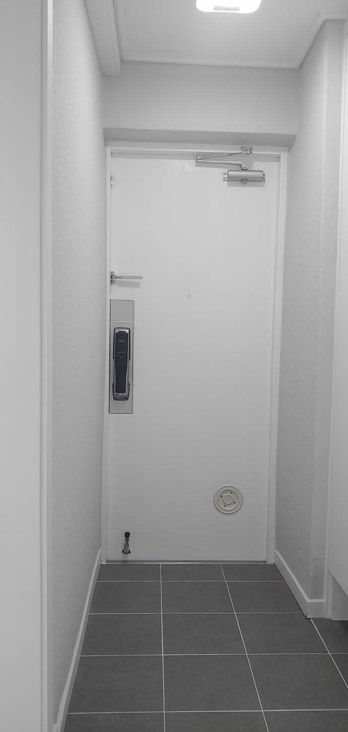 833513927_skKn04Lj_0c69950cc350764a12343ebc1db8eb0fe2bc7d92.jpg 이미지크게보기